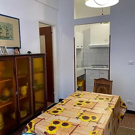 Διαμέρισμα A Due Passi Dal Mare!